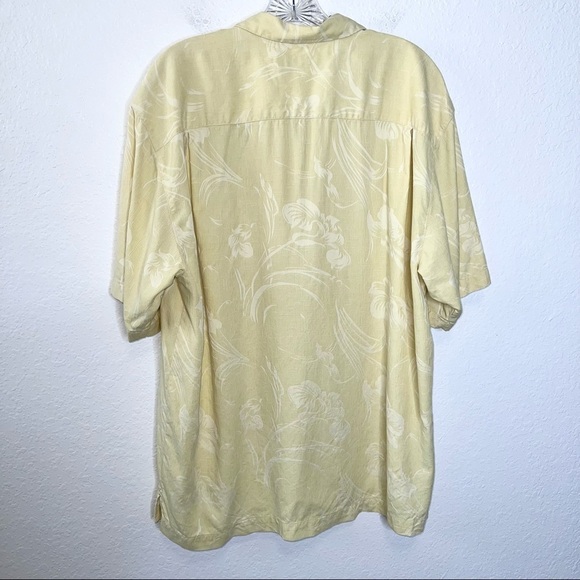 Tommy Bahama Shirt Mens Large Silk Hawaiian button Up Yellow Short Sleeve H - Picture 3 of 6